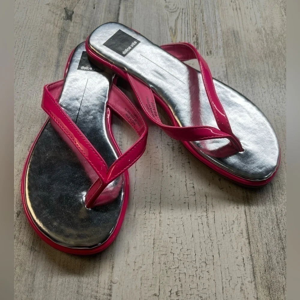 DOLCE VITA Daffa Sandals in Hot Pink Stella - Size 3 Youth